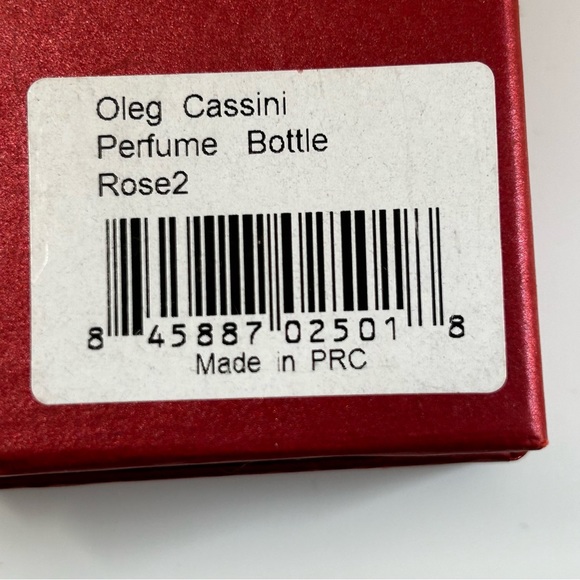 OLEG CASSINI Crystal Scent Bottle ROSE 2 Laser Engraved Signature - Picture 3 of 16